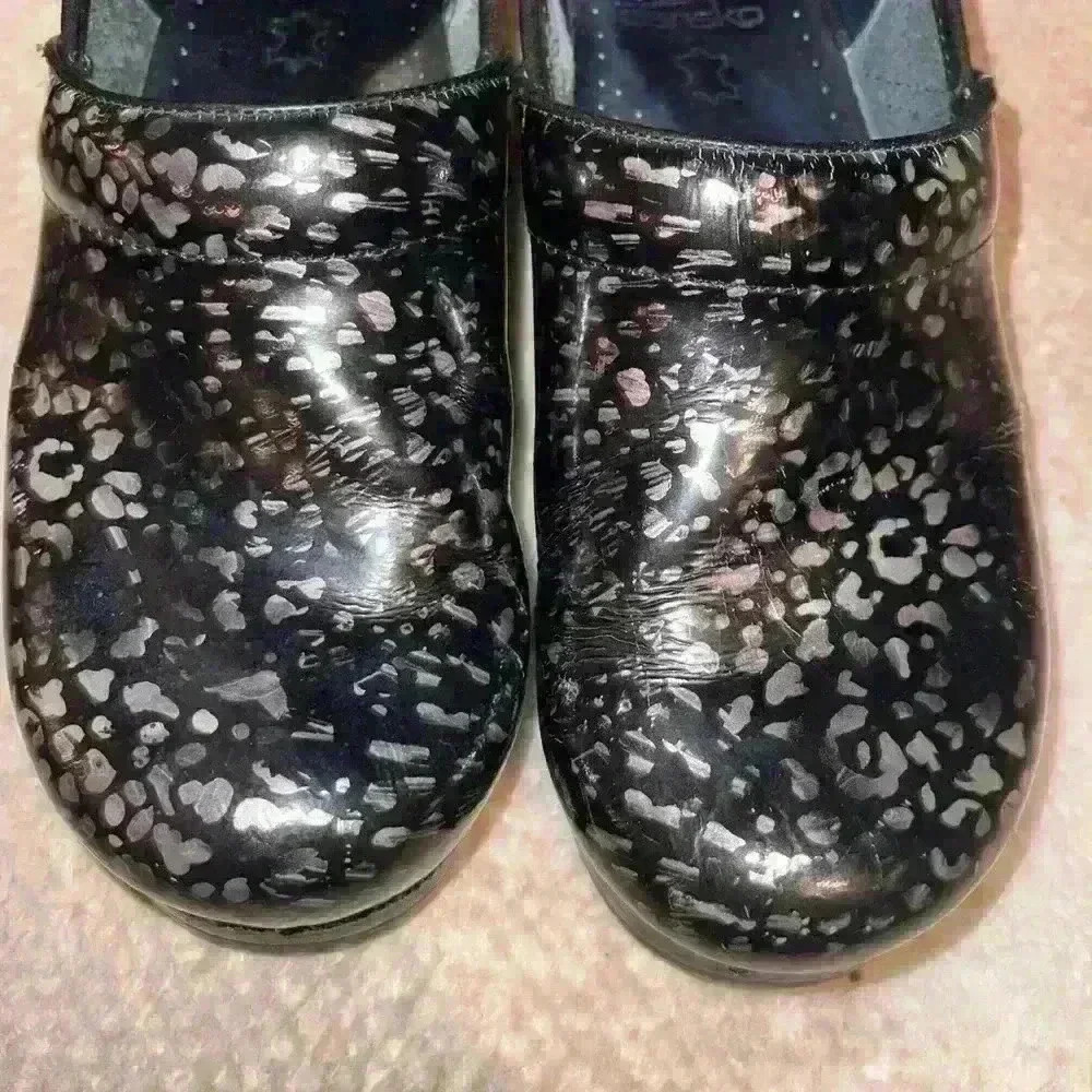 DANSKO LEOPARD Clogs size 38 - Picture 5 of 6